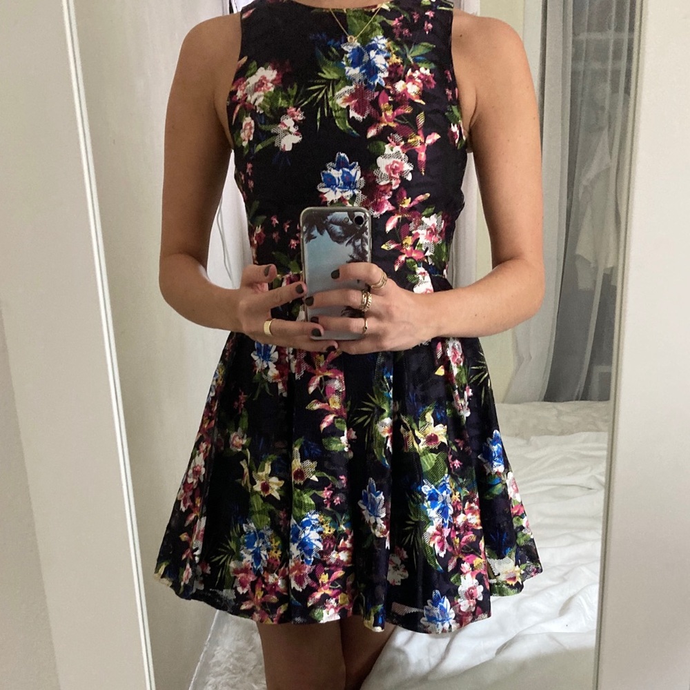 AQUA floral mesh fully lined Cocktail Dress